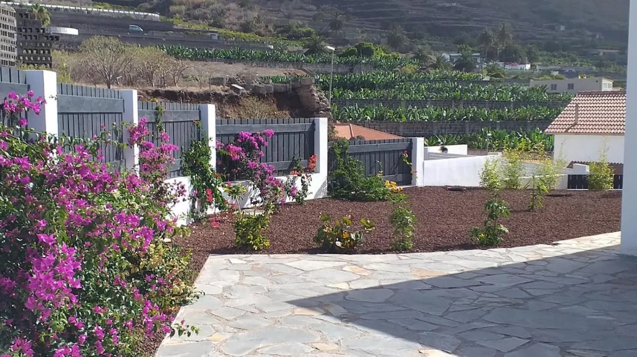 Holiday home Las Pardelas, Ferienhaus Mit Meer-, Kuesten- Und Bergblick Im Gruenen Norden Teneriffas Las Cruces