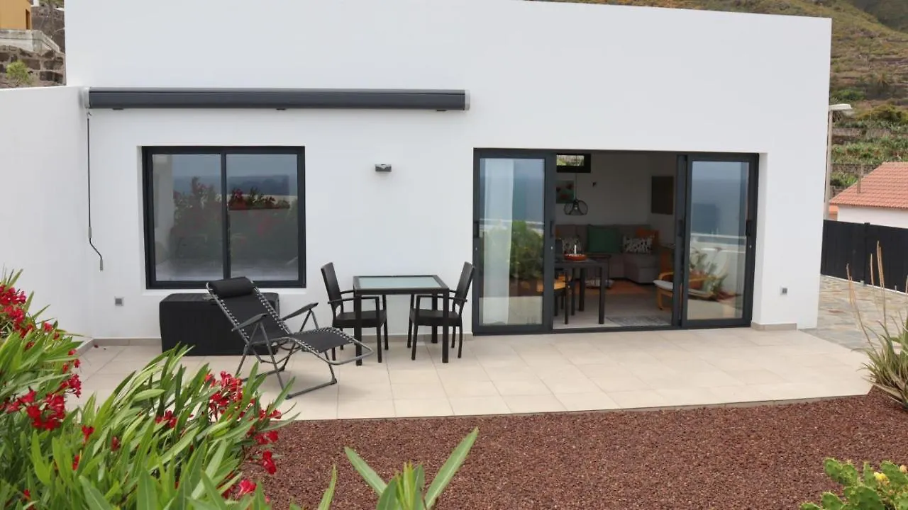Holiday home Las Pardelas, Ferienhaus Mit Meer-, Kuesten- Und Bergblick Im Gruenen Norden Teneriffas Las Cruces